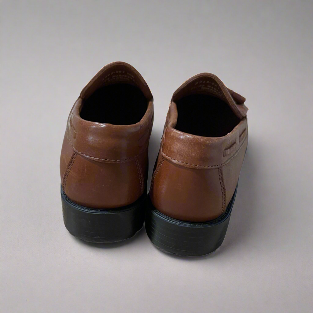 GH Bass Weejun Brown Loafers Unisex