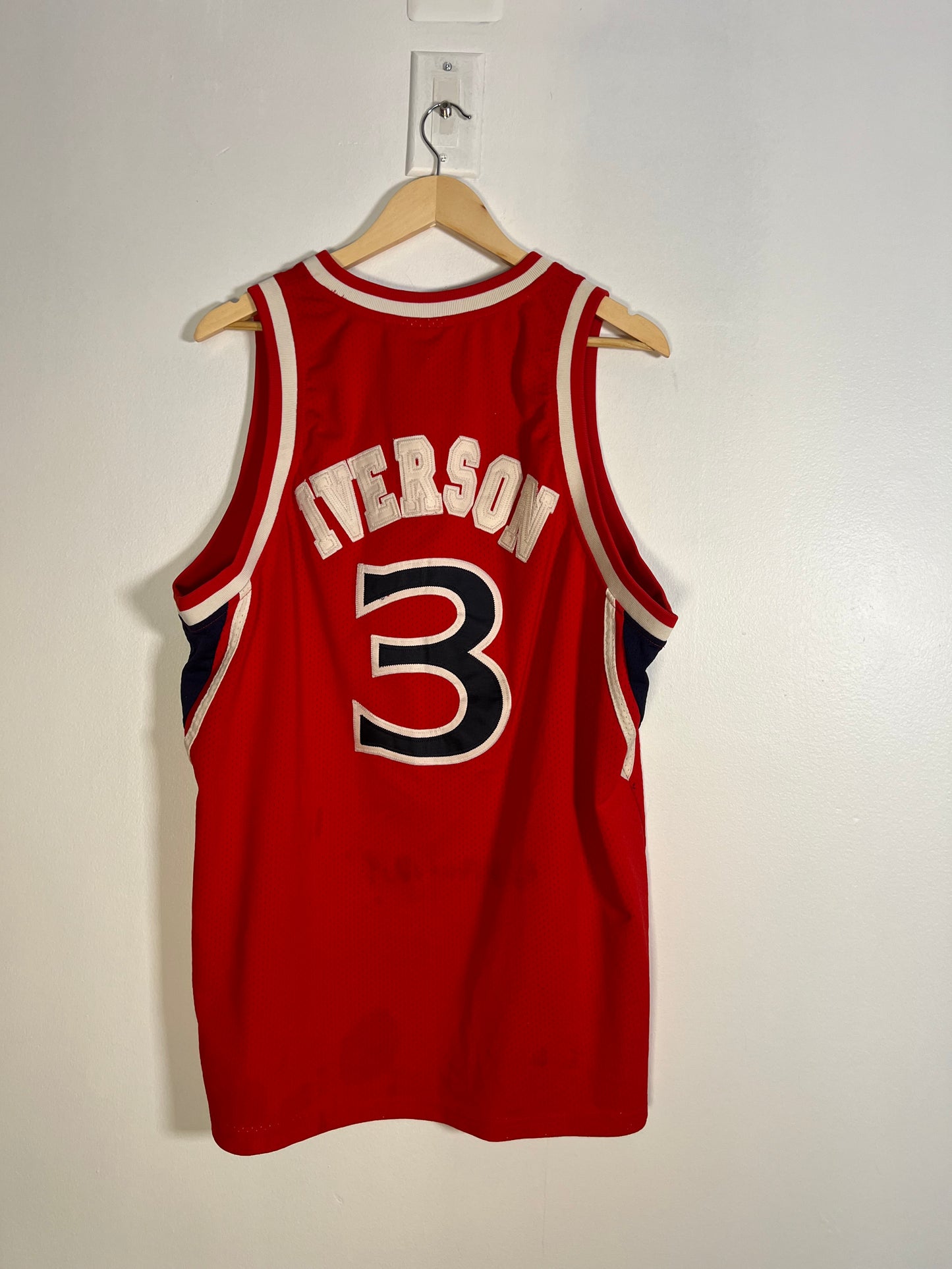 Vintage Sixers Iverson Jersey