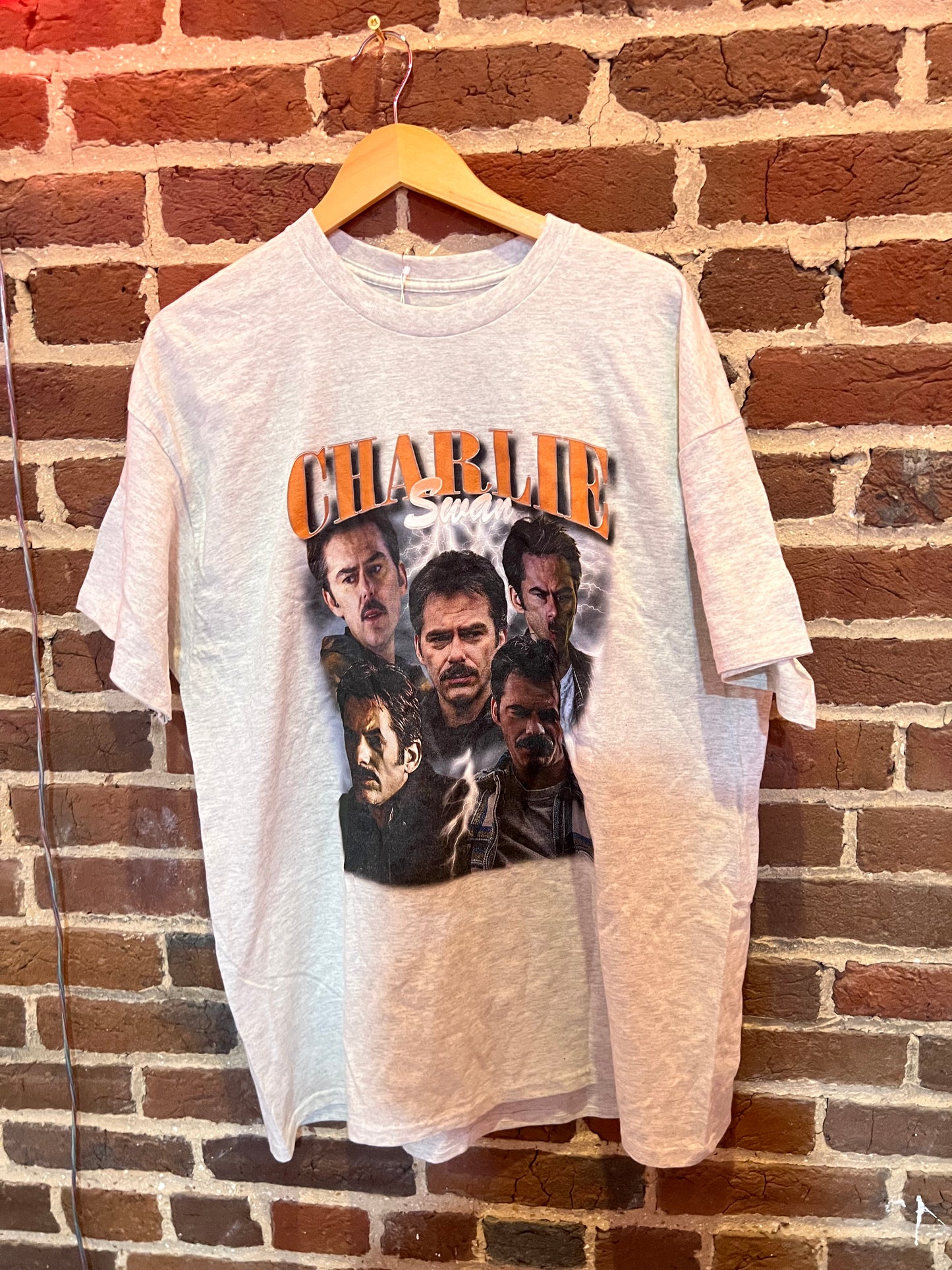 Vintage Twilight Charlie Swan T-Shirt Large