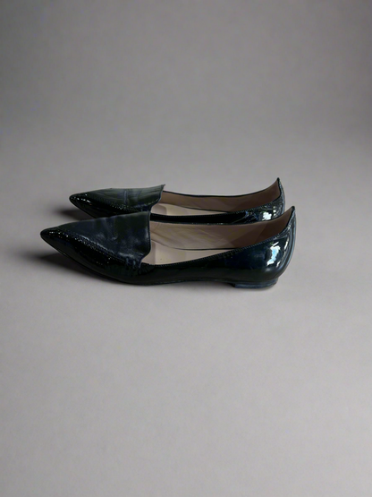 M. Gemi Pointed Flat Loafers